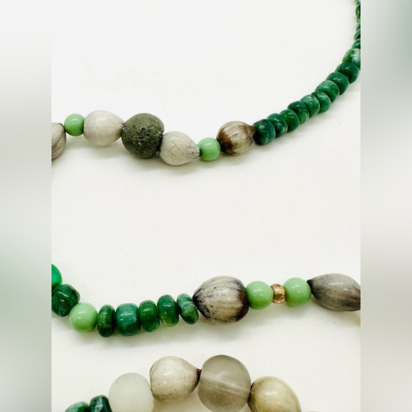 Vintage Druzy Pendant Bead Necklace - Picture 7 of 12